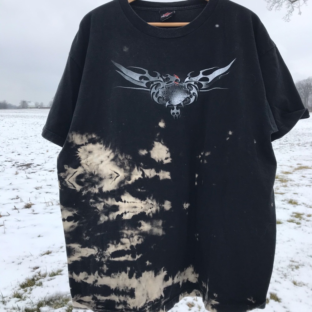 Vtg Harley Davidson graphic tee!